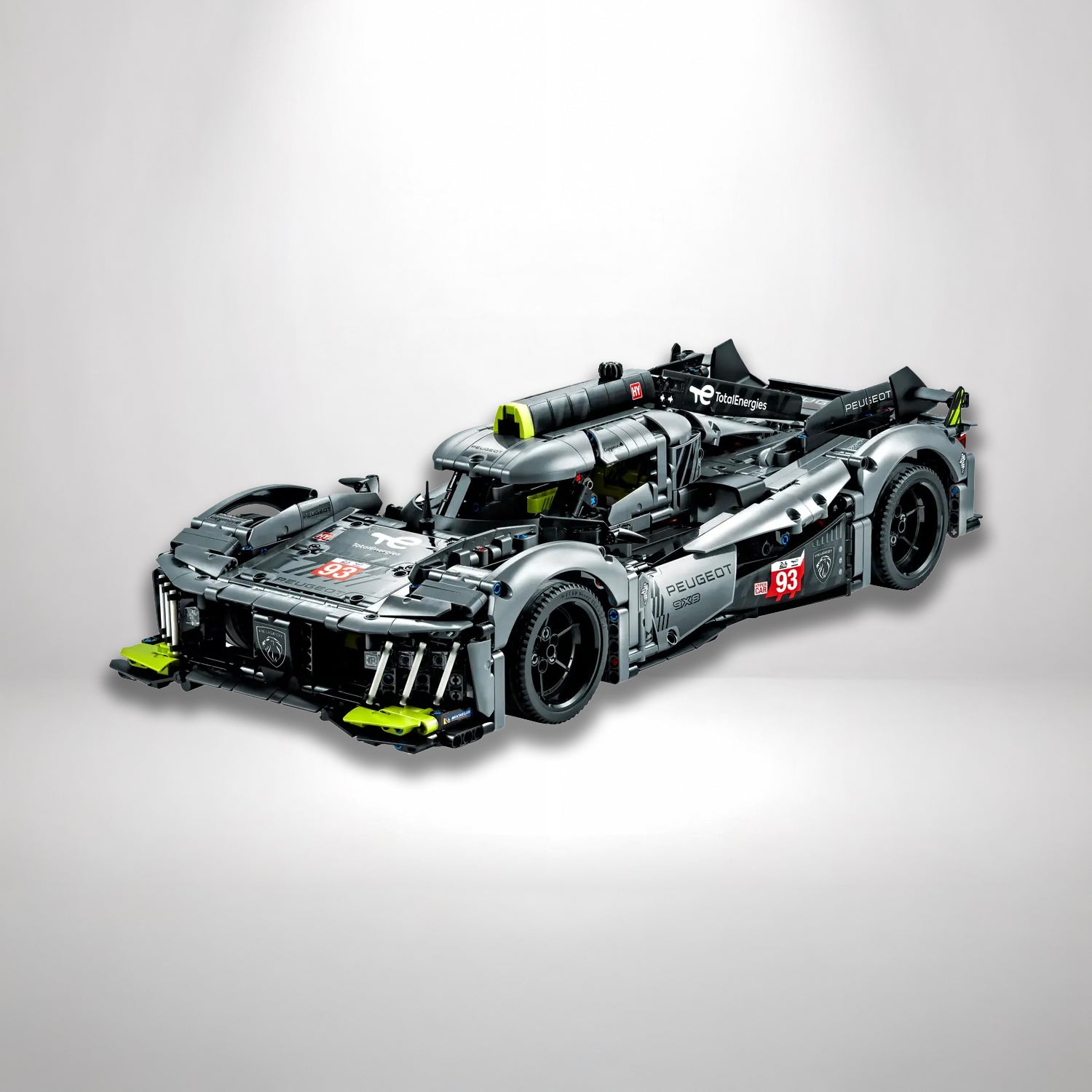 Peugeot 9X8 Le Mans Hybrid Hypercar